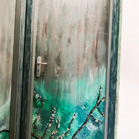 The Artist's House 체팔루