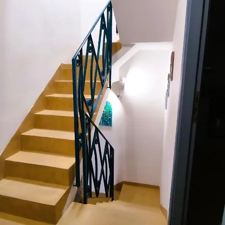 The Artist's House * 체팔루