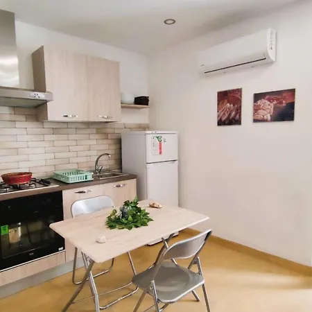 The Artist's House * 체팔루