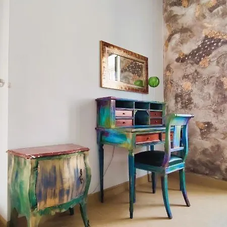 The Artist's House 체팔루