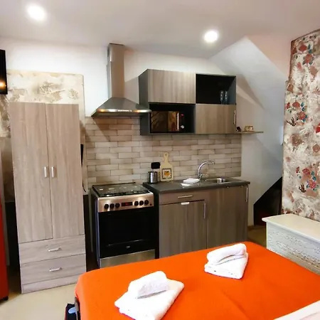 The Artist's House Apartment *